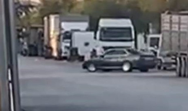 Trafiği tehlikeye atan maganda lastiğine ateş edilerek durduruldu
