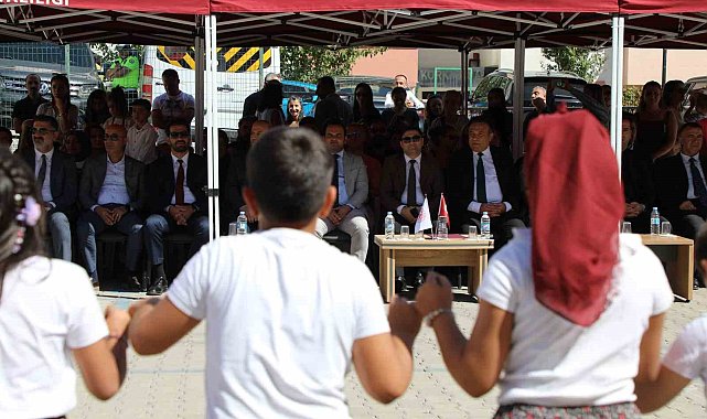 Tunceli'de, İlköğretim Haftası coşkuyla kutlandı