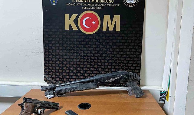 Tunceli'de toprağa gömülü halde silah ve uyuşturucu madde ele geçirildi