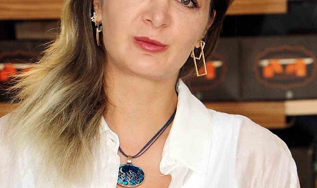 TÜRES Erzurum Şube Başkanı Ela Tanhaş: "Ayakta kalma savaşı veriyoruz"