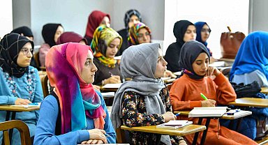TÜRGEV Pusula Başarı Bursu 2025 başvuruları başladı: Son gün 7 Eylül
