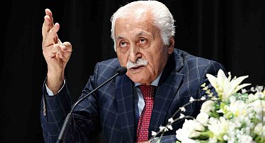 Türk edebiyatının usta ismi Yavuz Bülent Bakiler vefat etti