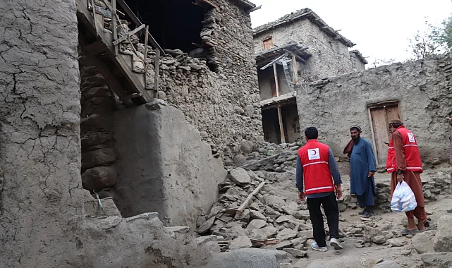 Türk Kızılayı'ndan Afganistan'a acil yardım eli