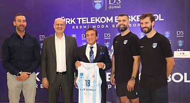 Türk Telekom Erkek Basketbol Takımı ile D'S damat arasında sponsorluk anlaşması