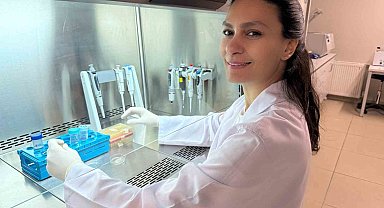 Türkiye'de yapılan çalışmada HIV ile yaşayan her 3 kişiden 1'inde frengi görüldü