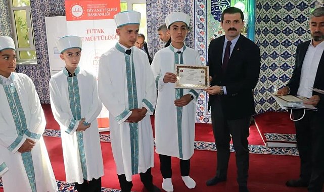 Tutak'ta hafızlar icazet programında buluştu