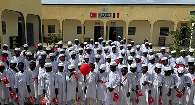 UKABDER'den Çad'daki yetimlere kardeşlik eli: Türkçe ve Kur'an-ı Kerim eğitimiyle geleceğe umut