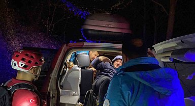 Uludağ'da mahsur kalan vatandaş kurtarıldı