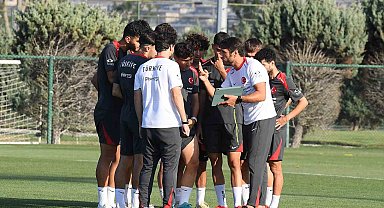 Ümit Milli Futbol Takımı, Hırvatistan maçının hazırlıklarını sürdürdü
