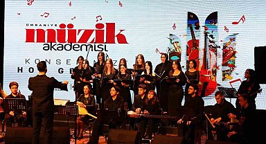 Ümraniye Belediyesi Müzik Akademisi'nden yüzde yüz başarı