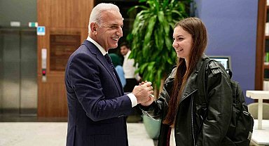 Ümraniye Belediyesi'nden gençlere yeni dönemde eğitim desteği