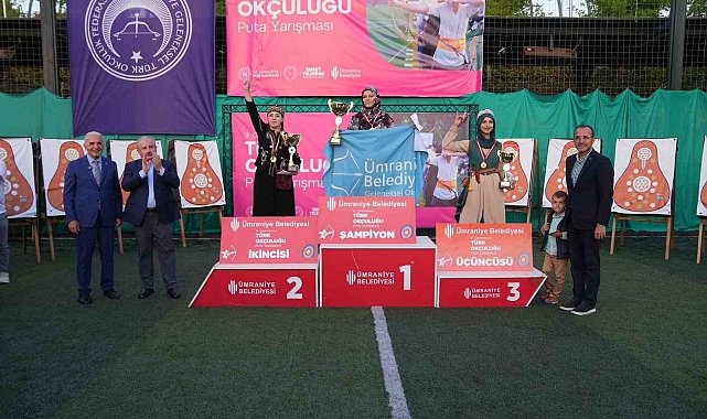 Ümraniye'de 9. Geleneksel Türk Okçuluğu Puta Yarışması yapıldı