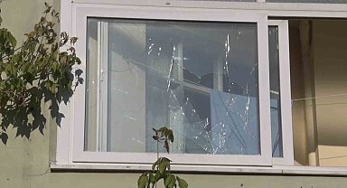 Ümraniye'de inşaat alanında patlama: Evler ve arabalar hasar gördü