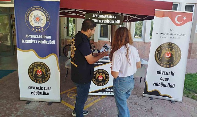 Üniversite öğrencileri 'terörle mücadele' konusunda bilgilendirildi