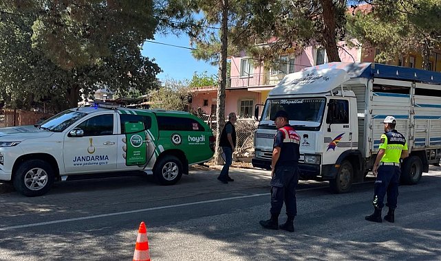 Uşak'ta canlı hayvan nakil araçlarına denetim