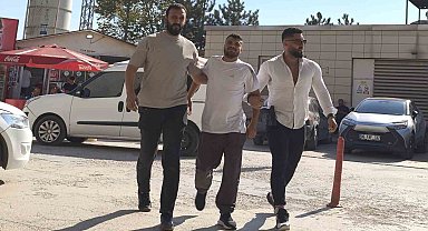 Uyuşturucu taciri kıskıvrak yakalandı