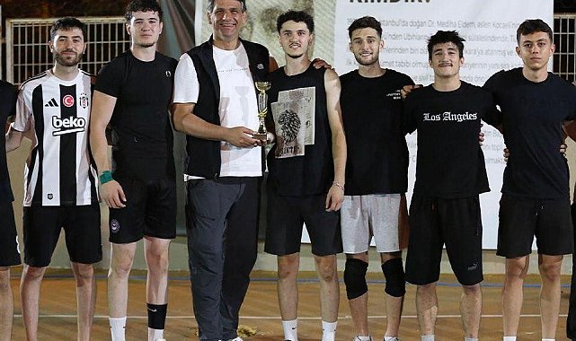Uzuntarla'da sahada rekabet, gönüllerde dostluk kazandı