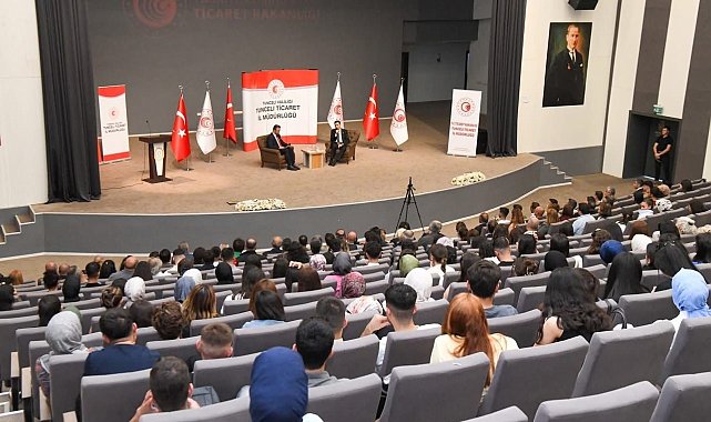 Vali Aygöl, gençlerle buluştu