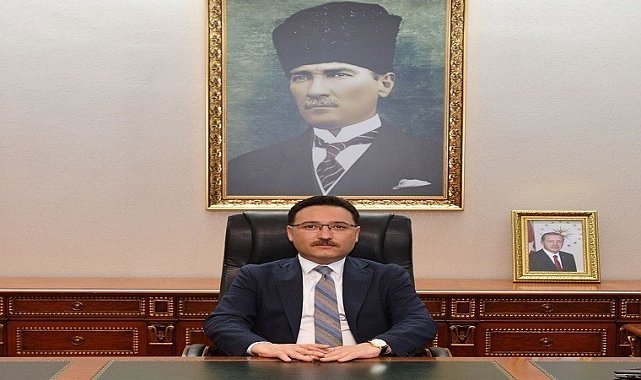 Vali Çiçek: "Kahraman gazilerimizin gösterdikleri cesaret ve kararlılık, bugünkü nesillere ilham kaynağı olmaktadır"