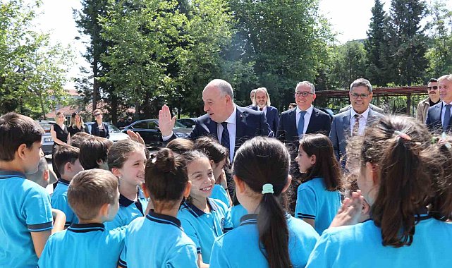 Vali Coşkun; "En güçlü silah bilgi, en büyük düşman ise tembellik ve cehalettir"