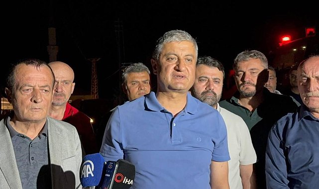 Vali Yavuz: "Karabük'teki orman yangını çevrelendi, 300 personel ile çalışmalar sürüyor"