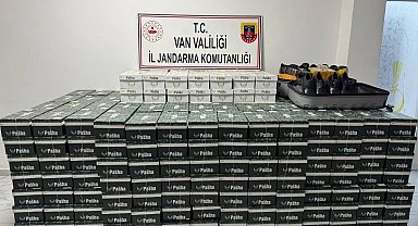 Van'da 799 çift kaçak ayakkabı ele geçirildi