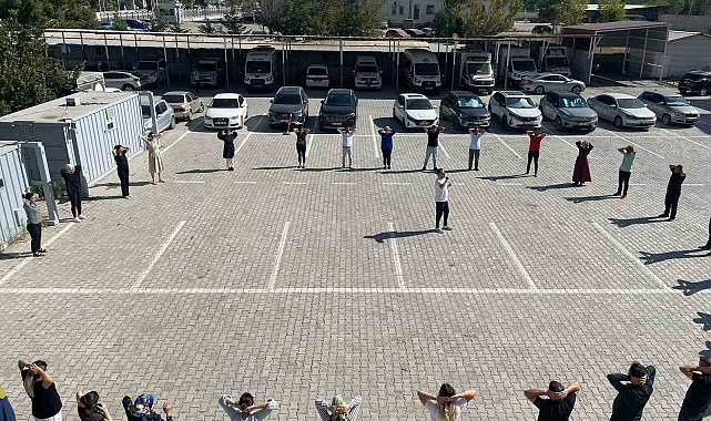 Van'da sağlık personeline egzersiz eğitimi