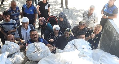 Vatandaşlara ücretsiz patates dağıtıldı