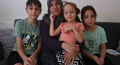 Vefakar anneanne; depremde vefat eden kızının ve damadının emaneti olan 3 torunuyla hayata tutundu