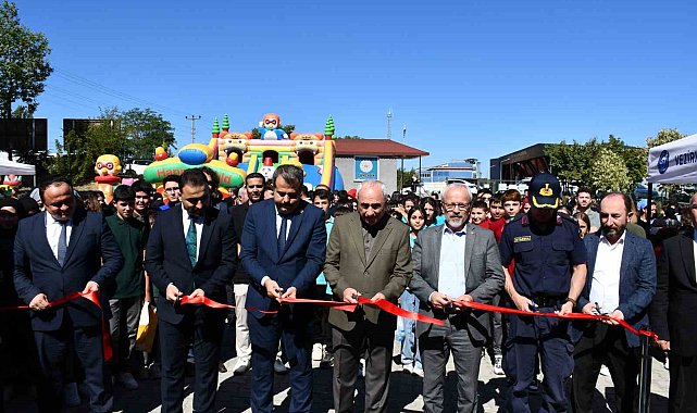 Vezirköprü Kitap Günleri başladı