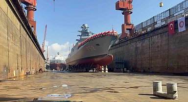 Yalova'da TCG İçel fırkateyni suya indirildi