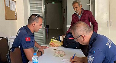 Yarım saate 270 lira toplayan dilenci, zabıtayı bile şaşırttı