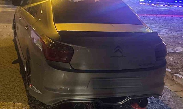 Yediemin Otoparkında olması gereken araç trafikte yakalandı
