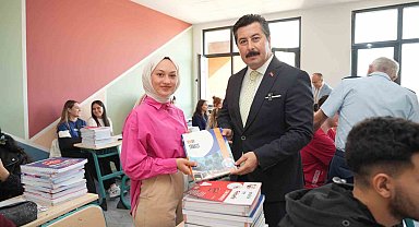 Yenişehir'de üniversiteye hazırlanan öğrencilere destek