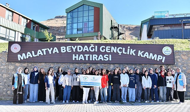 Yeşilyurt Kent Konseyi'nden gençlere kamp etkinliği