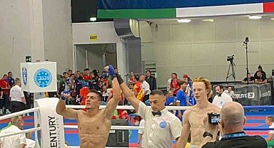 Yusuf Eren, Lletonyalı rakibini yendi