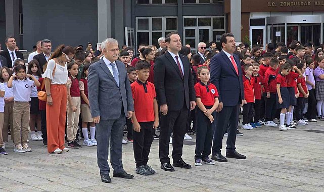 Zonguldak'ta eğitim öğretim yılı törenle başladı