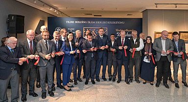 'Tarihin Akışında Meşhur Hattatlar Sergisi' Trabzon'da ziyarete açıldı