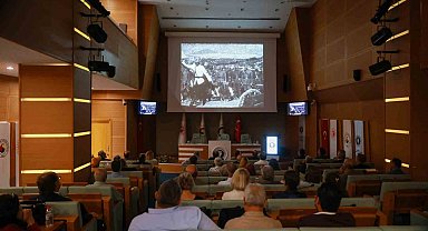 'Zafer Yollarında' 102 yıl sonra izleyicisiyle buluştu