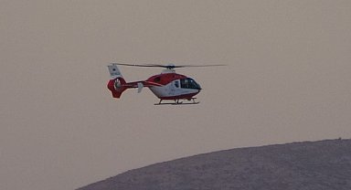 470 gramlık bebek helikopter ambulansla Van'a nakledildi