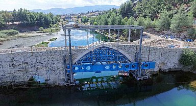 5 asırlık Ceyhan Köprüsü'nün restorasyonunda sona gelindi