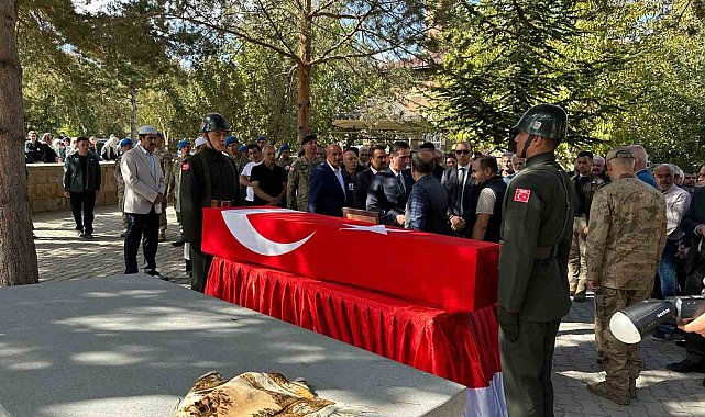 95 yaşında hayatını kaybeden Kore Gazisi son yolculuğuna uğurlandı