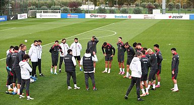 A Milli Futbol Takımı, Gürcistan maçının hazırlıklarına başladı