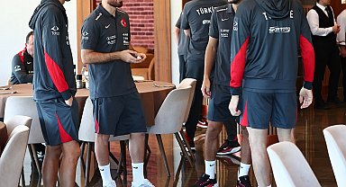 A Milli Futbol Takımı, Riva'da kampa girdi