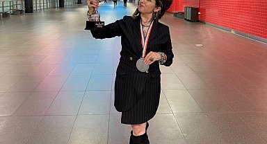 Acıpayamlı kadın kuaför İngiltere'de Dünya 2.'si oldu