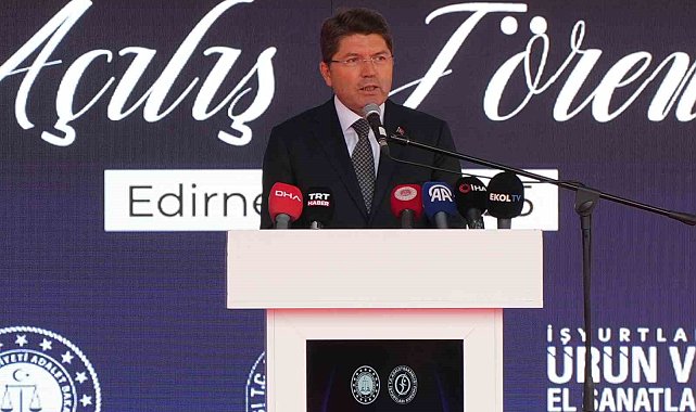 Adalet Bakanı Tunç: "Selimiye'nin gölgesinden İsrail'i lanetliyorum"