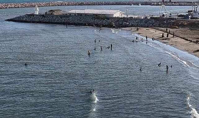 Adana'da ekim ayında deniz keyfi
