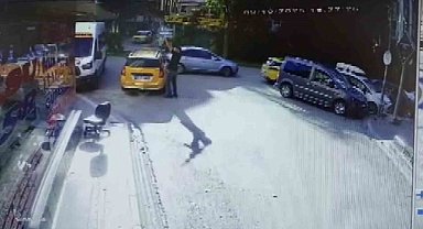 Adana'da kafeye otomatik tüfekle saldırı kamerada