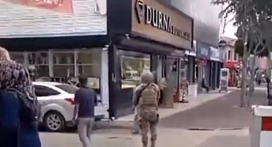 Adana'da uyuşturucu bağımlısının aile bireylerini rehin aldığı iddiası