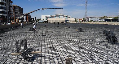 Adıyaman Belediyesi ek hizmet binası inşaatı devam ediyor